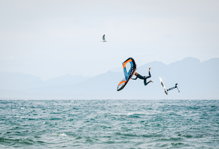 Beginner’s guide to wing foiling - Foiling Magazine