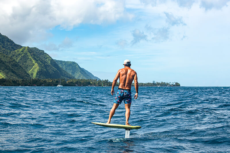 HURLEY SURF CLUB  HOW-TO: LAYBACK HACK LIKE MICHEL BOUREZ – OAM