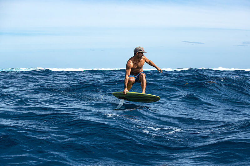 HURLEY SURF CLUB  HOW-TO: LAYBACK HACK LIKE MICHEL BOUREZ – OAM