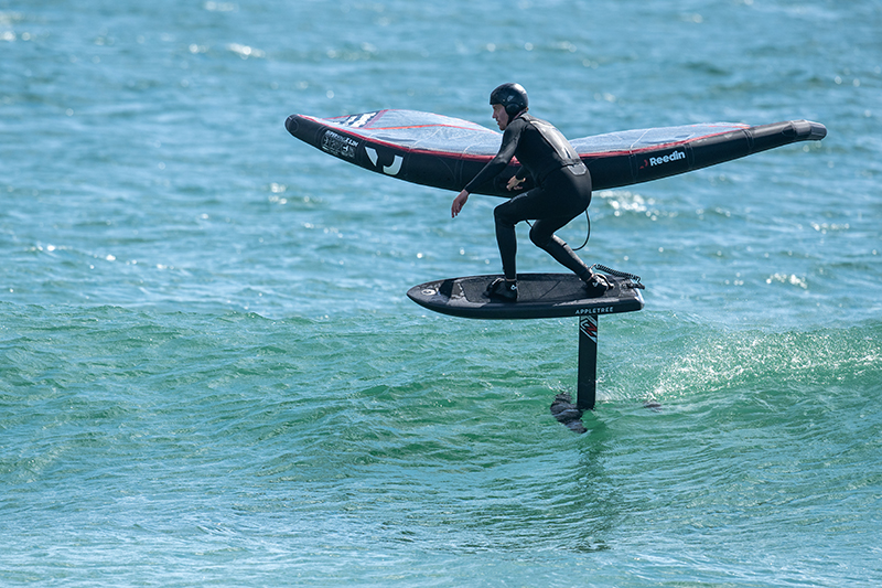 The Appleslice V2 - Foiling Magazine