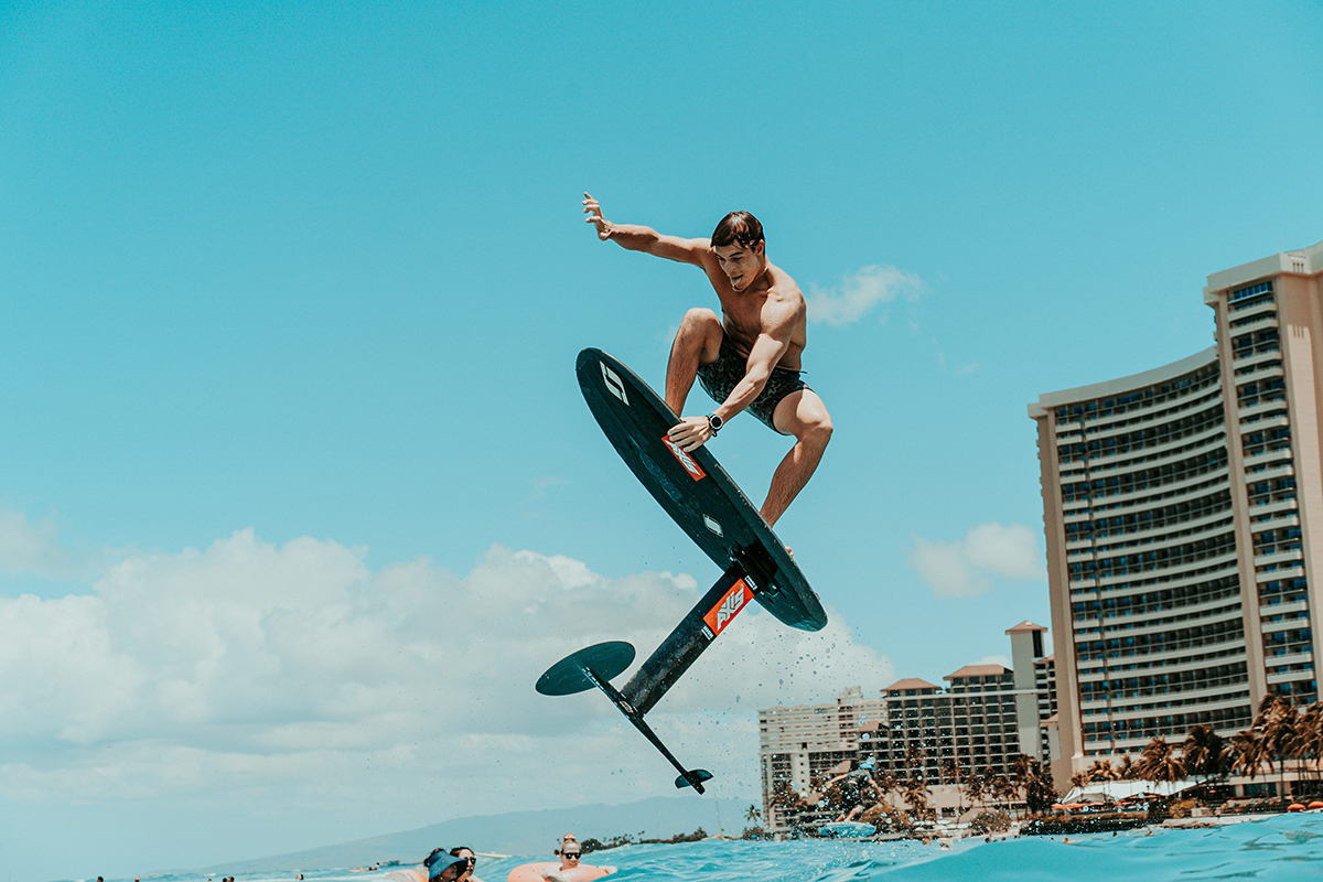 AXIS Spitfire - Foiling Magazine