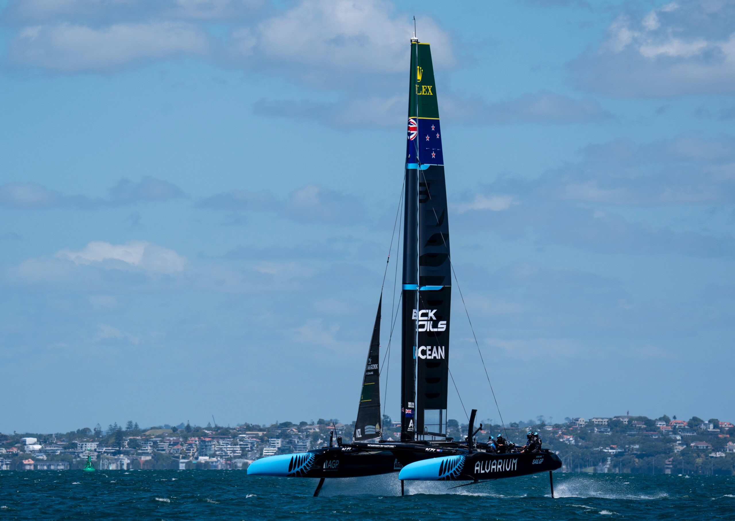 New T-foils feature carbon fibre wing tips by Armstrong Foils