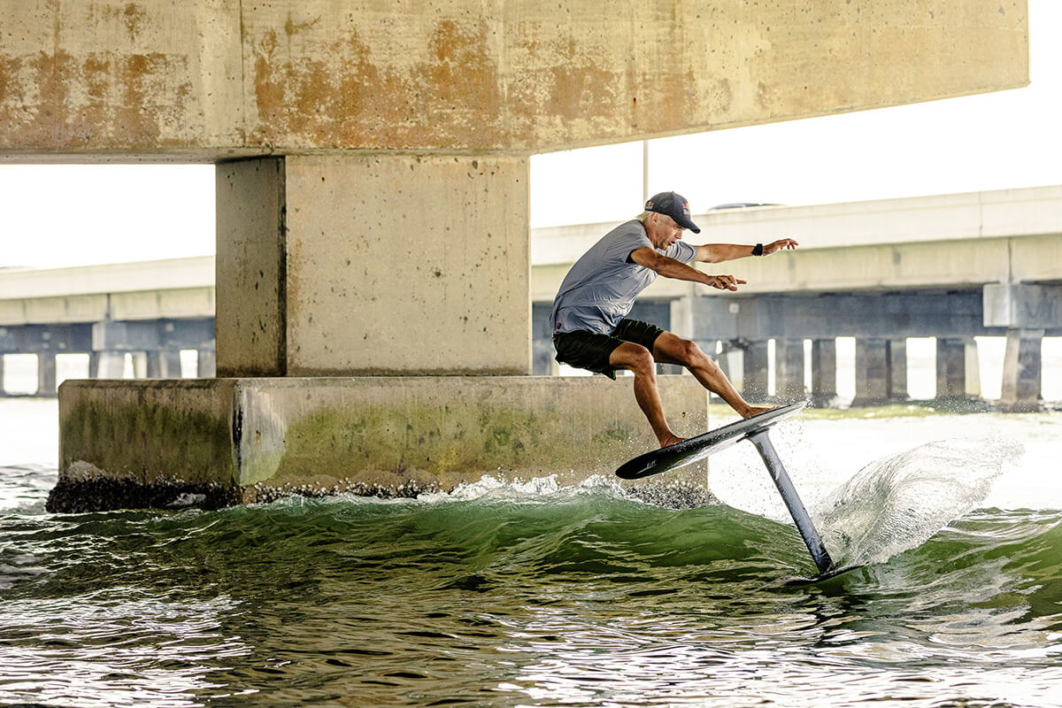 Lift release the Brian Grubb Wake/Tow Pro Models - Foiling Magazine