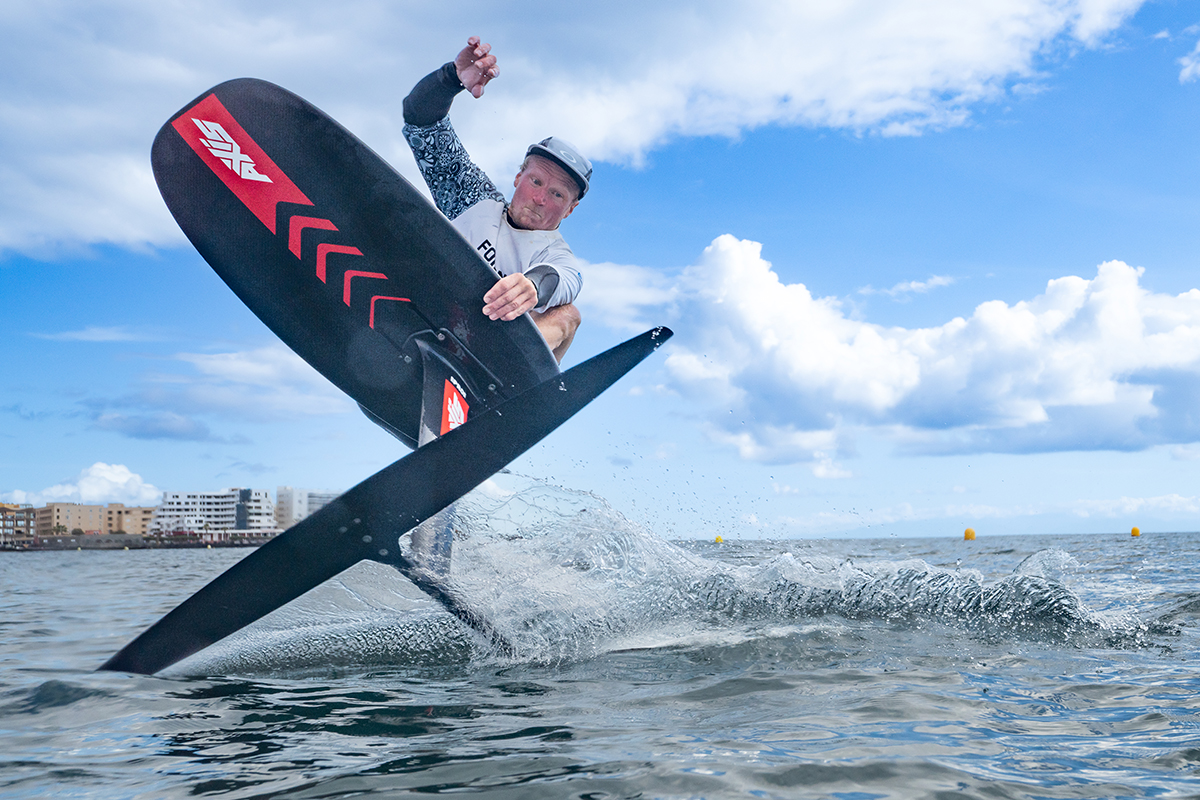 Poor Foiling No Wind, No Waves, No Problem - Foiling Magazine